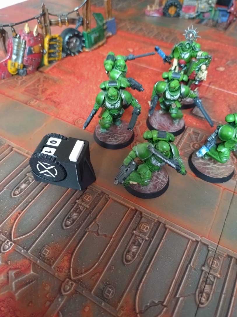 Warhammer 40K Wound Counter with Battle Shock Indicator