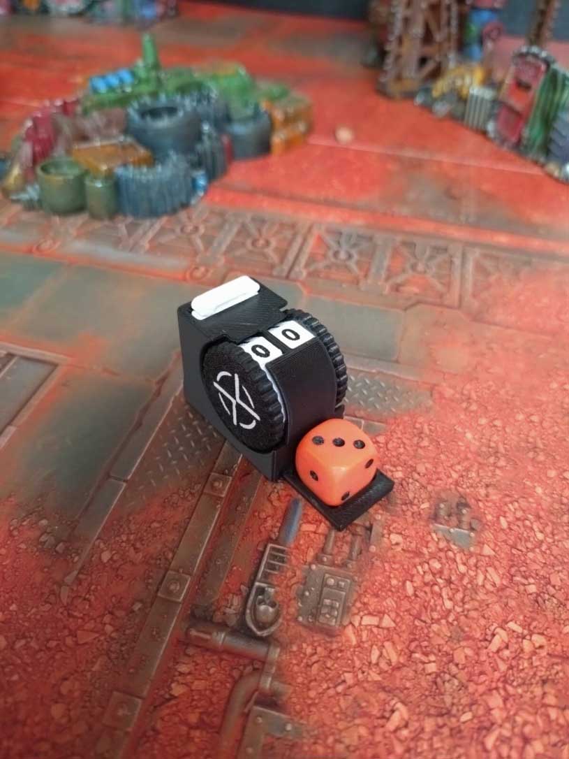 Warhammer 40K Wound Counter with Battle Shock Indicator